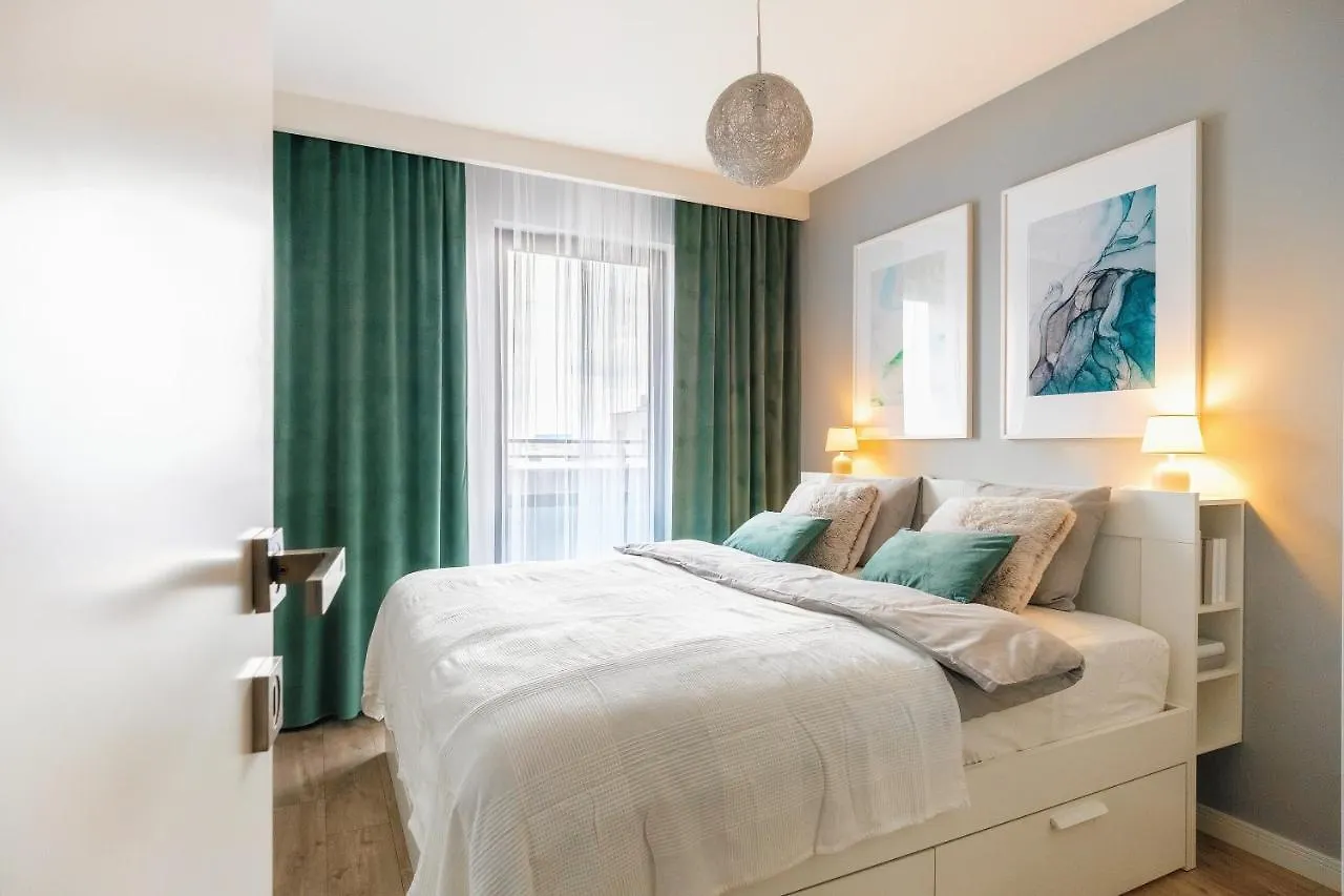 Apartament Jana Kazimierza 47 - 2 Sypialnie, 70M2, Balkon, Parking, Wi-Fi contacts