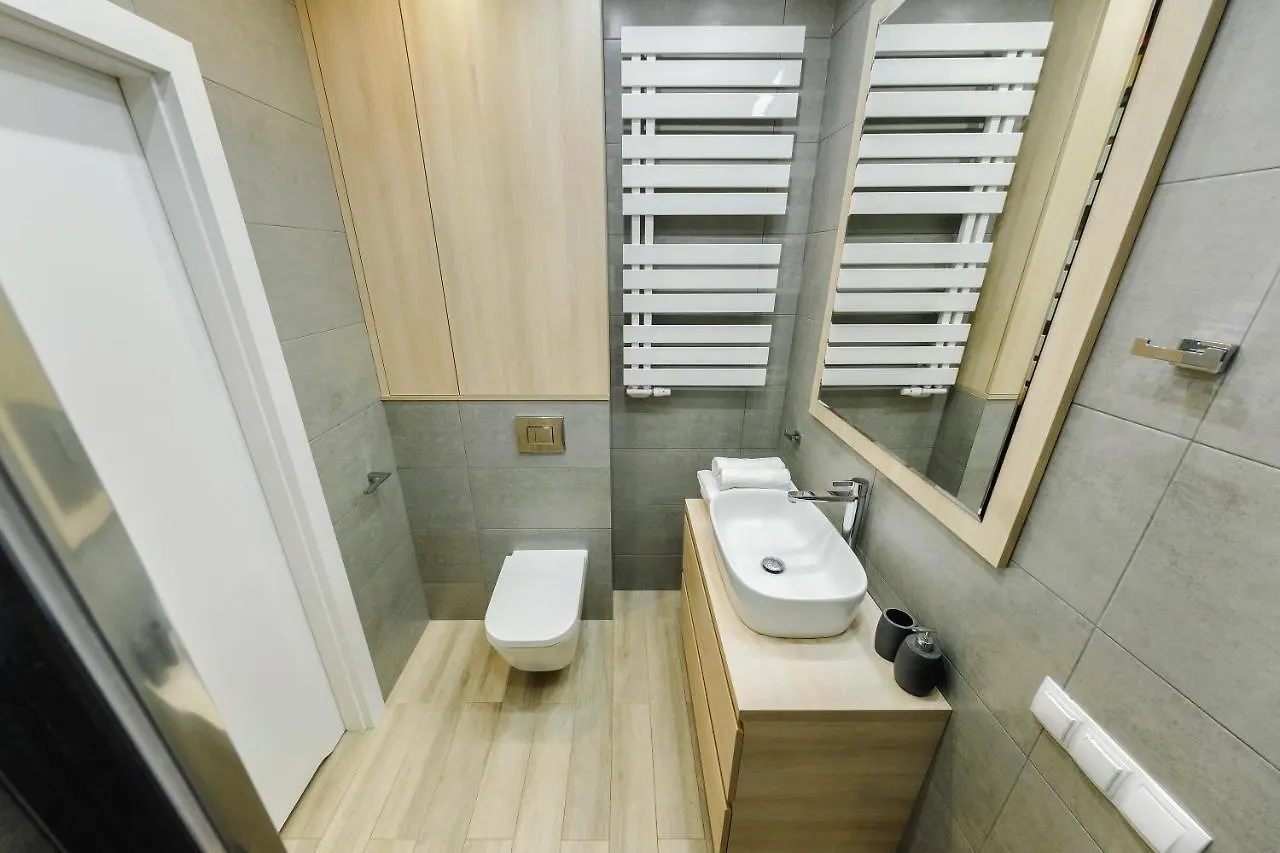 Apartament Jana Kazimierza 47 - 2 Sypialnie, 70M2, Balkon, Parking, Wi-Fi Varşova 0*,  Polonya
