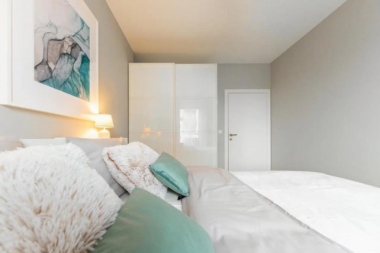 Apartament Jana Kazimierza 47 - 2 Sypialnie, 70M2, Balkon, Parking, Wi-Fi Varşova