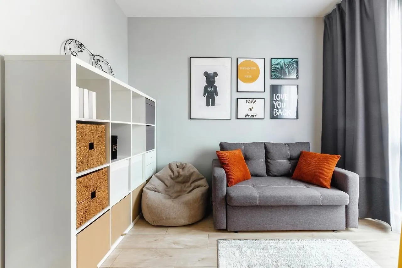 Apartament Jana Kazimierza 47 - 2 Sypialnie, 70M2, Balkon, Parking, Wi-Fi Varşova Daire