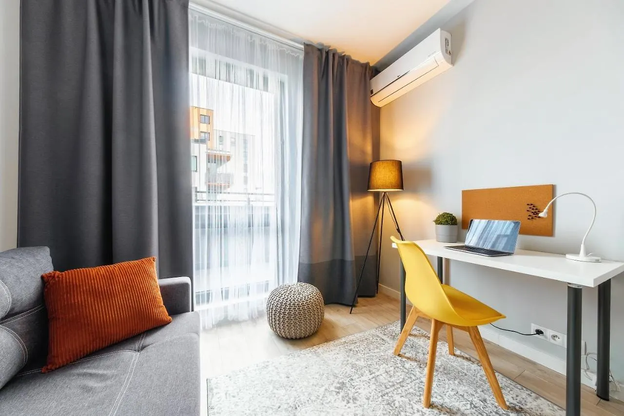 Daire Apartament Jana Kazimierza 47 - 2 Sypialnie, 70M2, Balkon, Parking, Wi-Fi Varşova Polonya